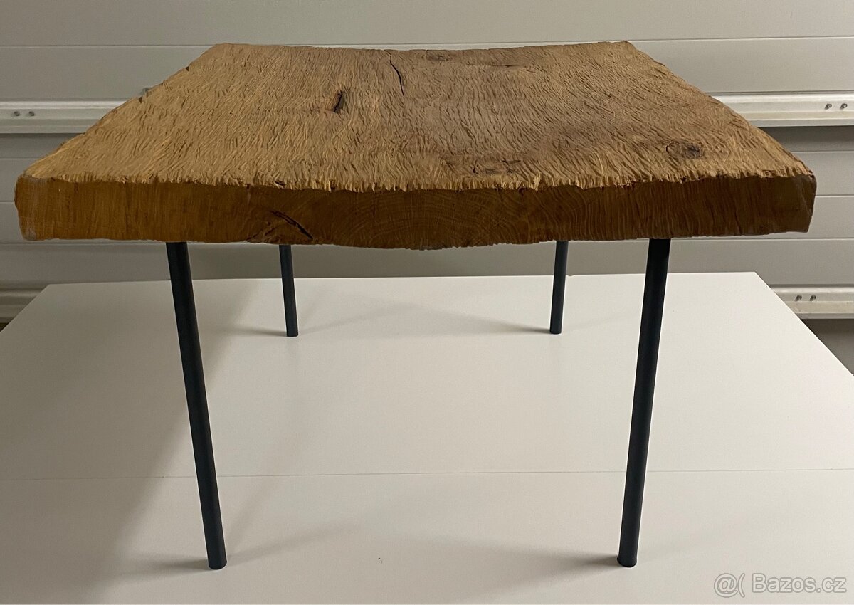 Stolek z masivu Dub - 4