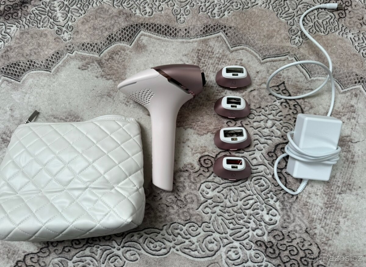 PHILIPS Lumea IPL epilátor 9900 - 4