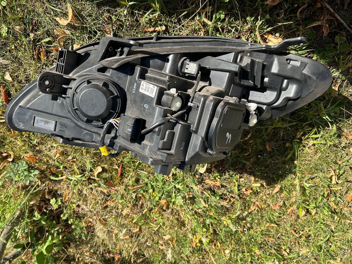 Světlomet Opel Mokka 2012-2019 pravé - 4