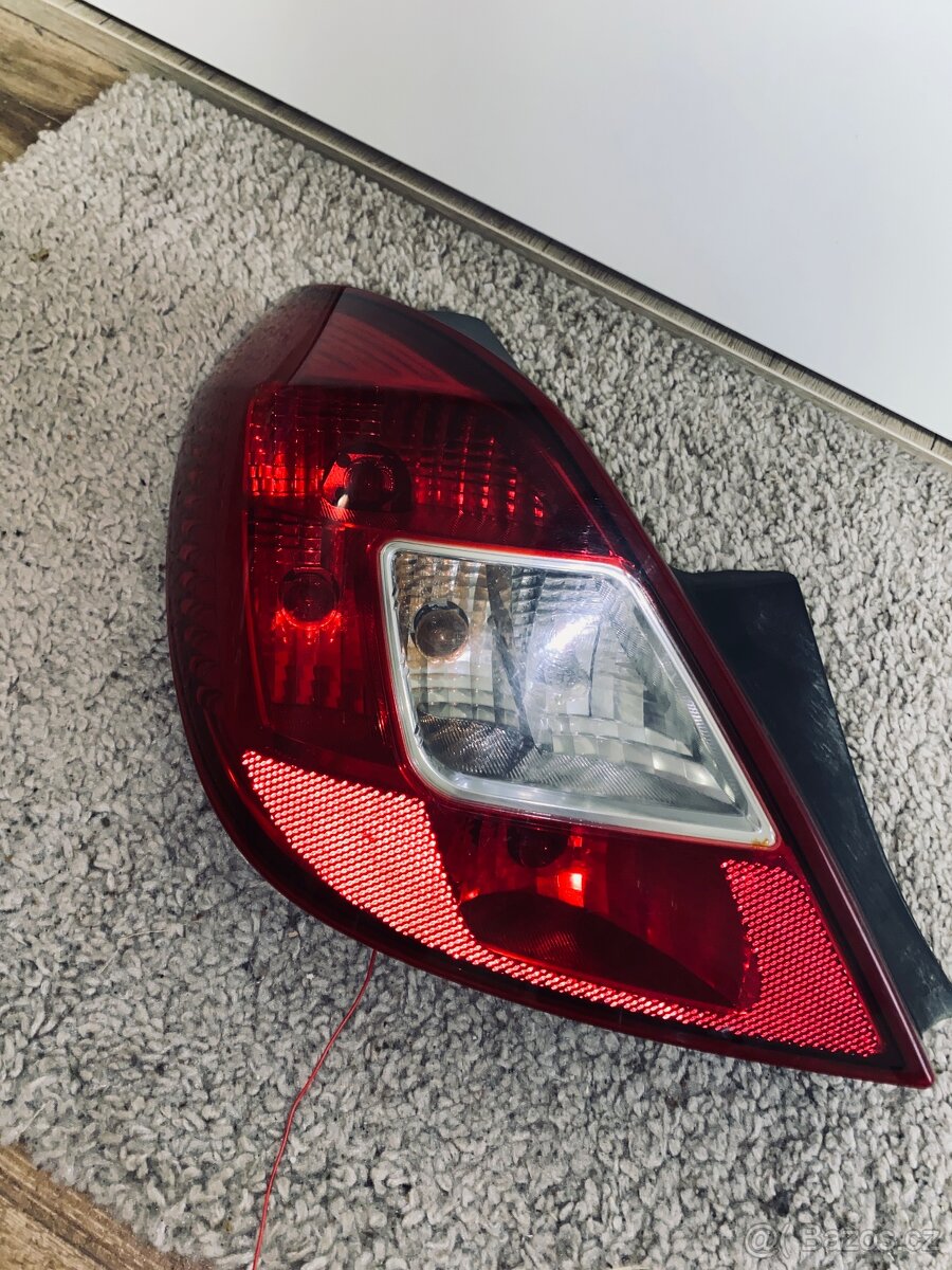 Levé zadní světlo Opel Corsa D 2008 5-ti dvéř - 4