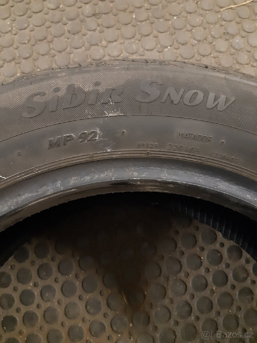 Zimní 185/60/15 - 4
