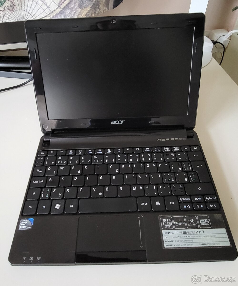 Acer Aspire One D257 - 4