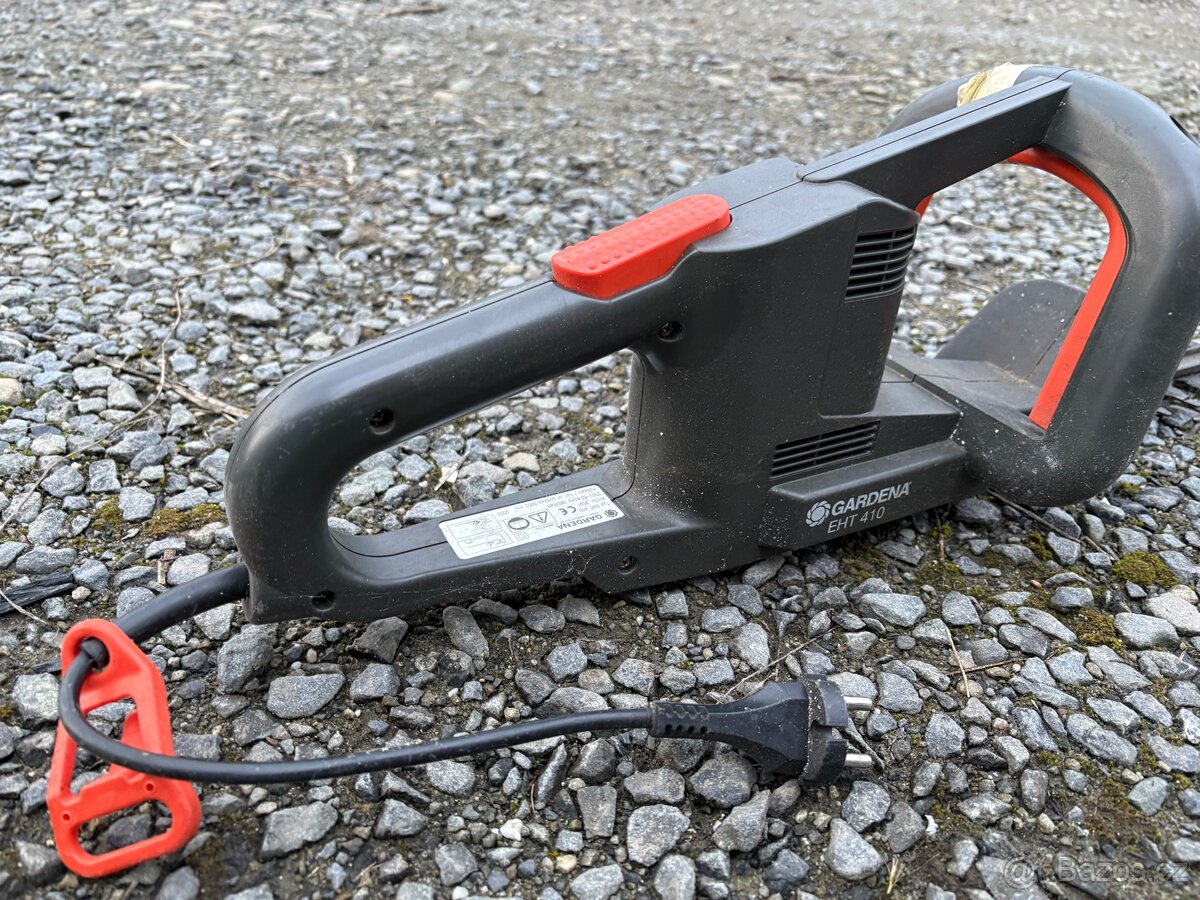 Elektrické nůžky na živý plot Gardena - 4