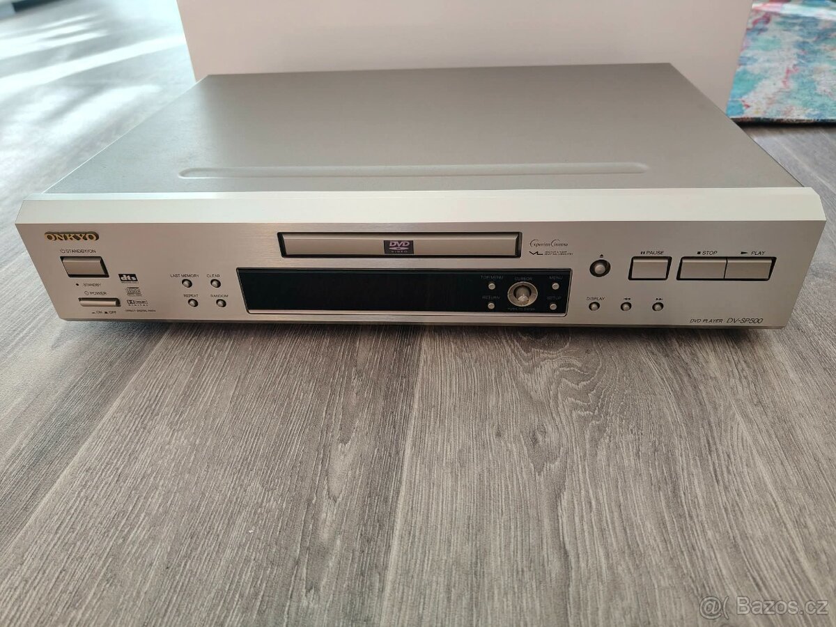 Onkyo TX-SR600E a DV-SP500E - 4