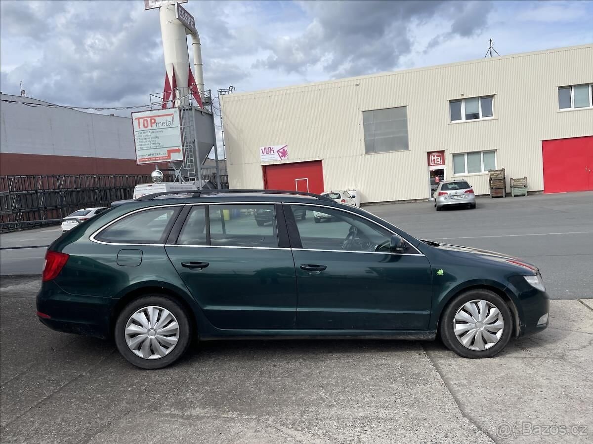 Škoda Superb 1,6 TDI"Pravidelný servis" - 4