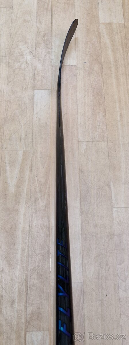 Hokejka Bauer Flylite L/77/P92 - 4
