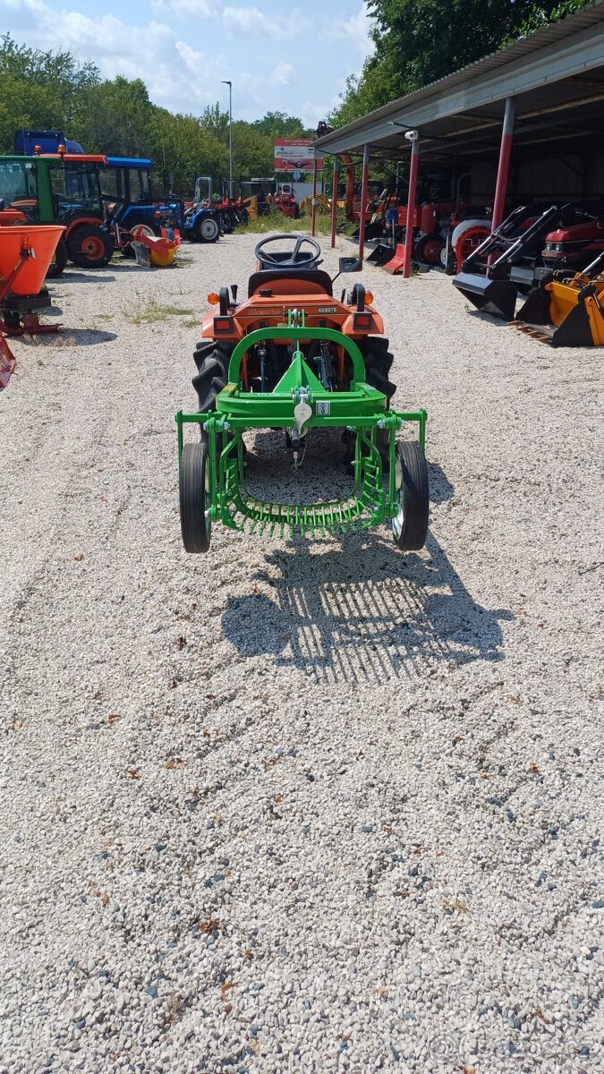 Malotraktor Kubota B1-14 4x4 - 4