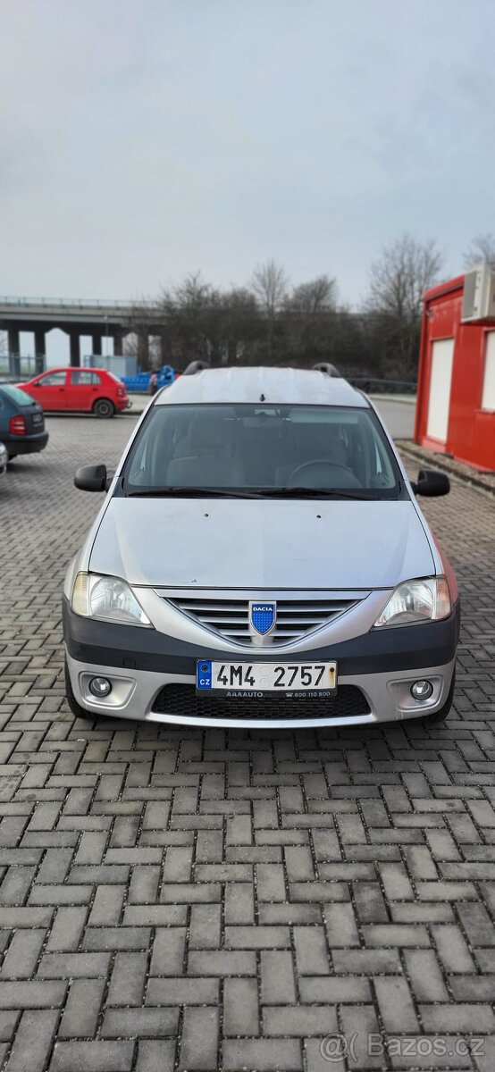 Dacia Logan 1,5 DCI , r.v. 2007 - 7 míst k sezení - 4