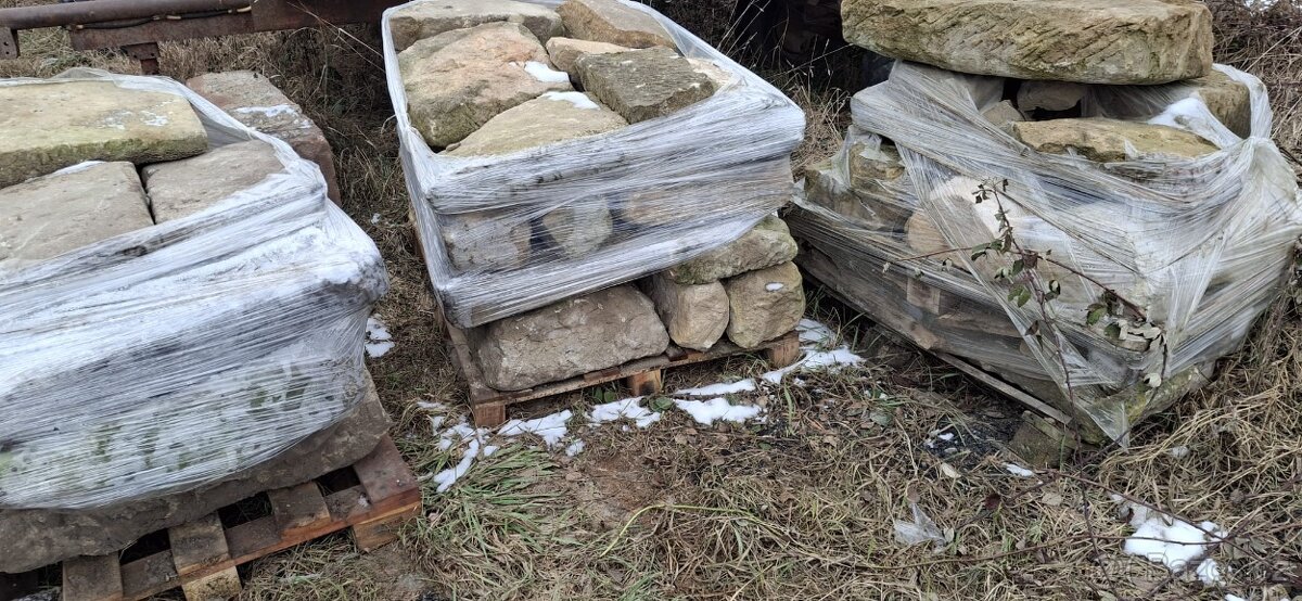 Pískovcové kameny nehraněný - 4