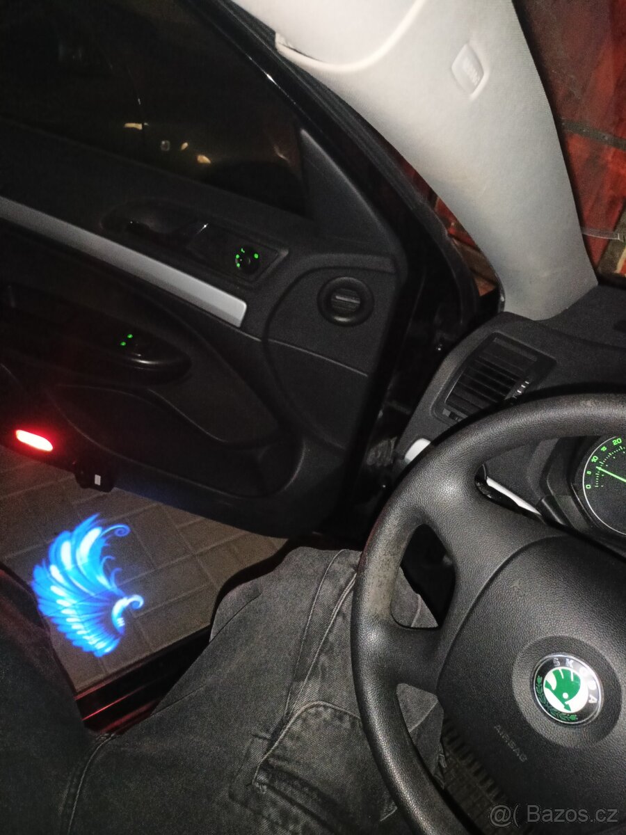 Škoda Octavia 2 Liftback 1.8T 110tis. najeto - 4