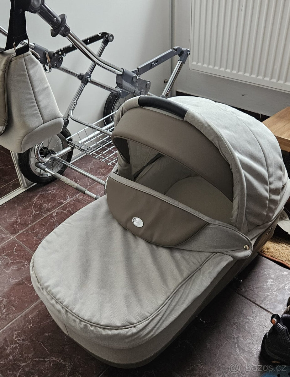 Kočárek ROAN EMMA E 89 - 4