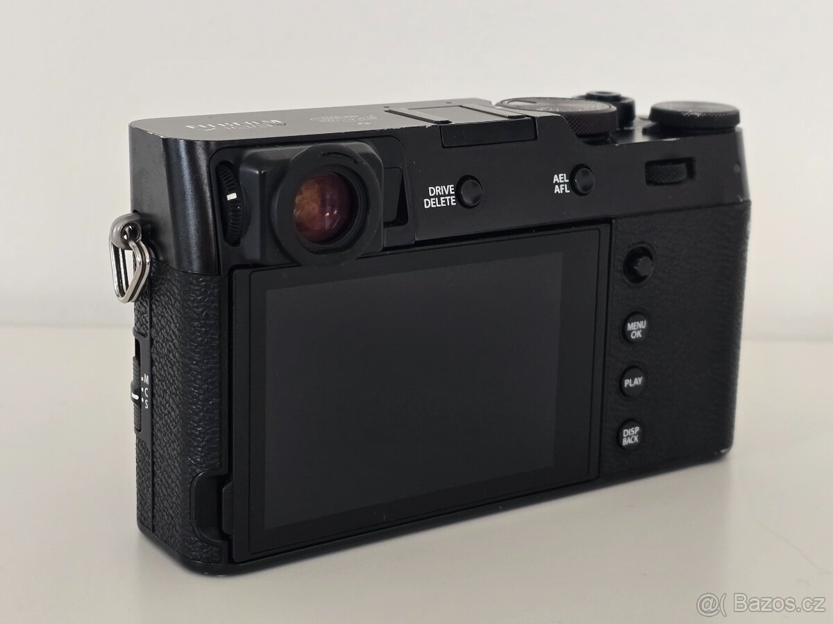 Fujifilm X100V - 4