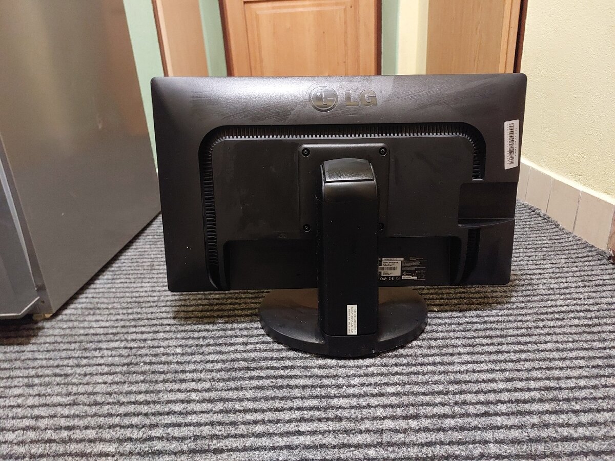 Monitor - 4