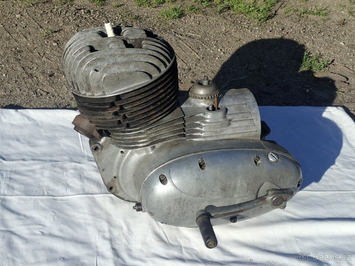 Čz 250 sport - 4