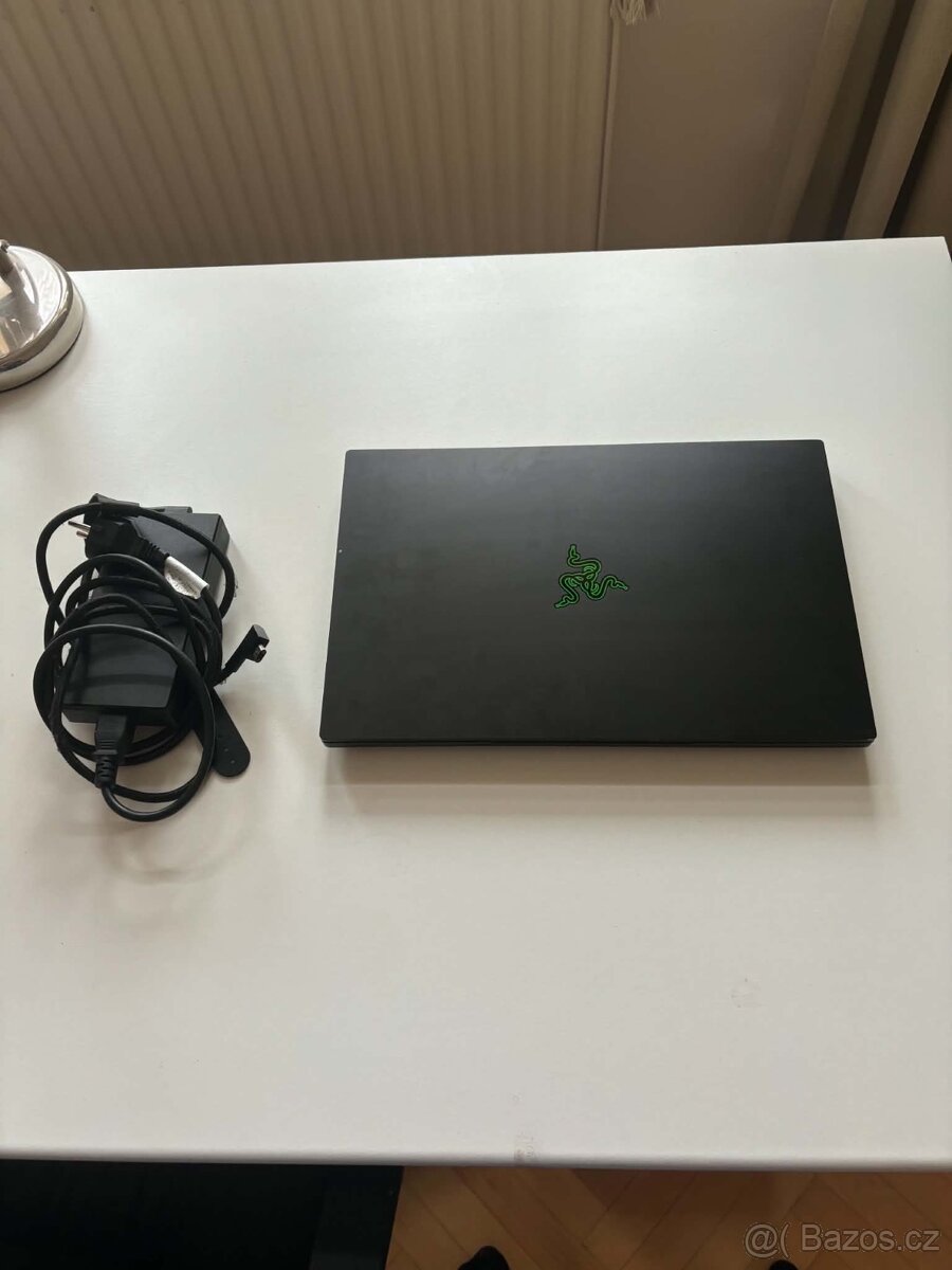 Razer Blade 15, 2070 maxQ - 4