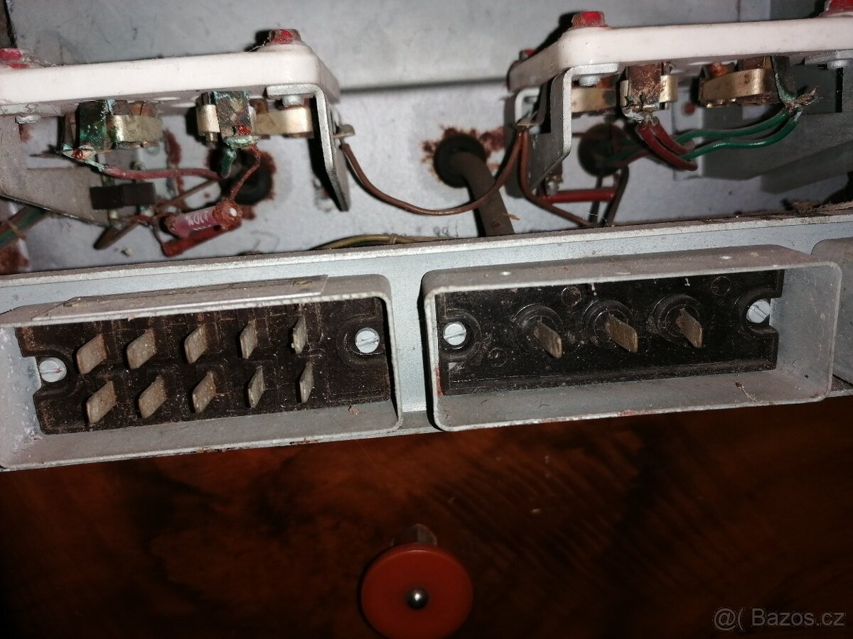 Ústředna re125ab Tesla zesilovač rozhlas po drátě - 4