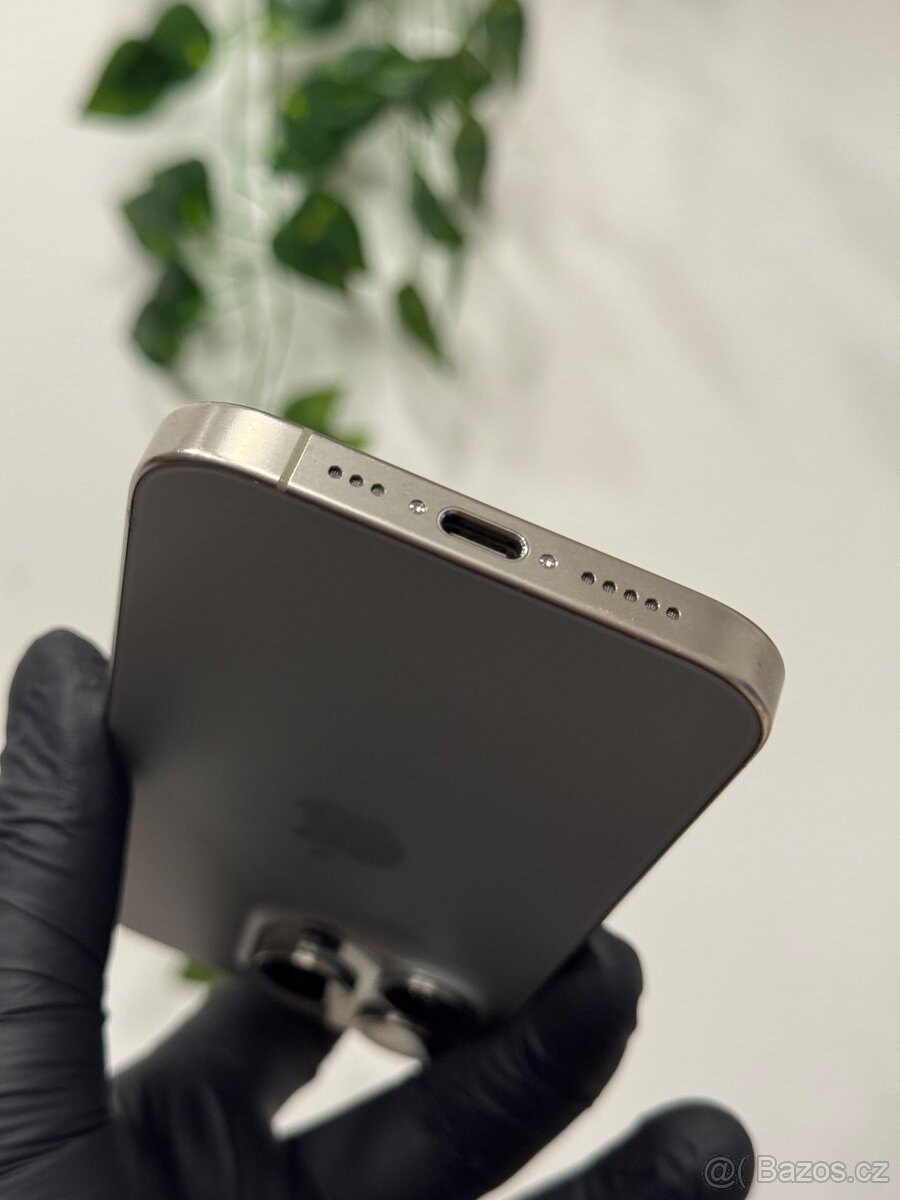 iPhone 15 Pro 256GB (eSim) - 4