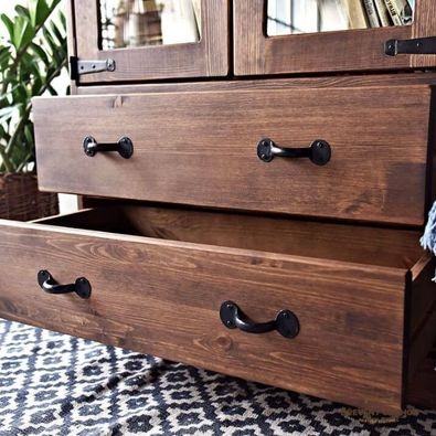 RUSTIKÁLNÍ VYTRÍNA - 4