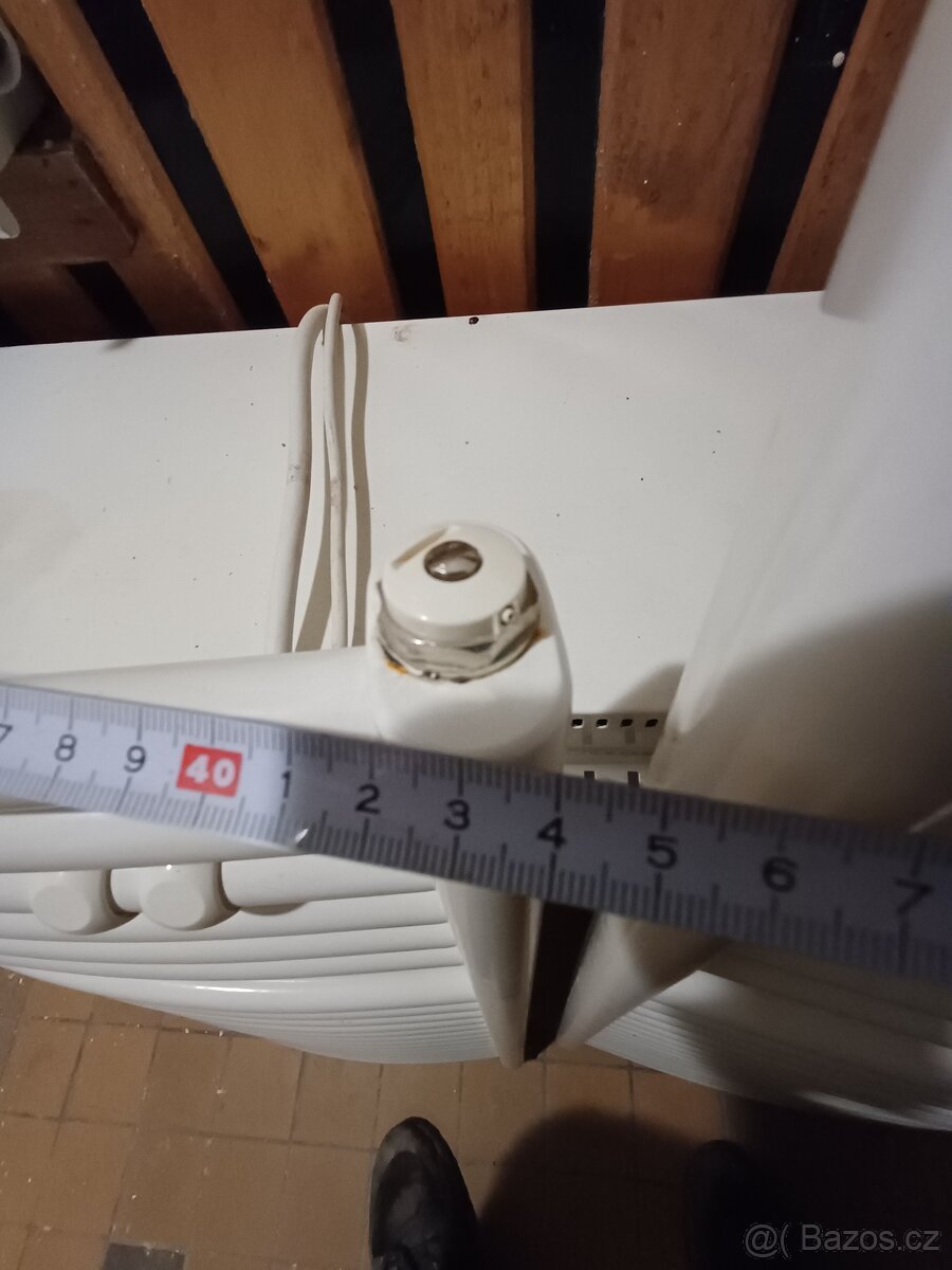 Radiátory koupelnové - žebříky 104x74 a 80x44 - 4