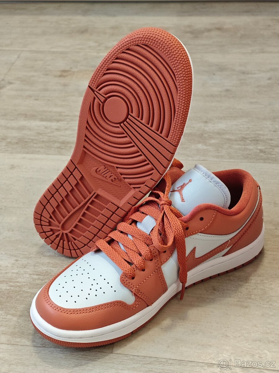 AIR JORDAN 1 LOW vel.36,5 - 4