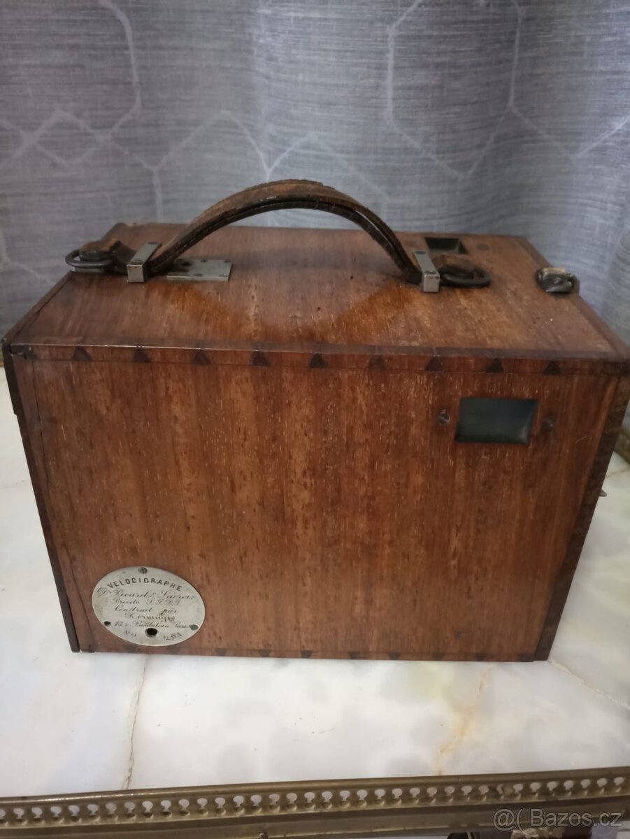 Dřevěný fotoaparát - 4