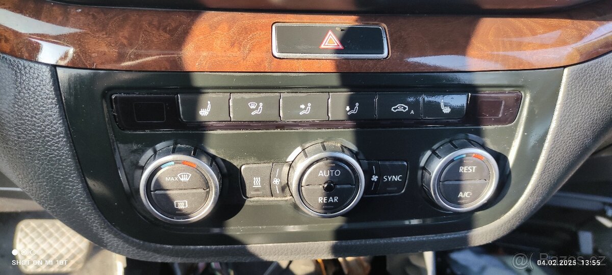 Prodám veškeré náhradní díly Vw Sharan 7N - 4