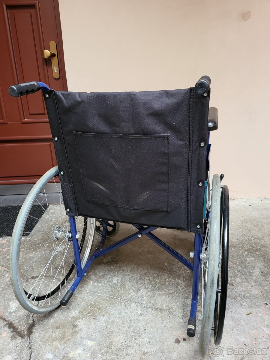 široký invalidní vozík XL provedení - 4