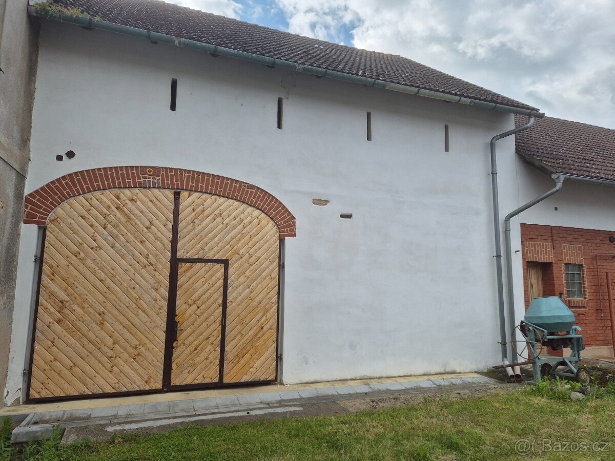 Prodám usedlost - 4
