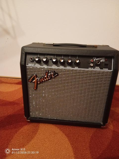 Squier affinity stratocaster + Fender frontman 15G - 4