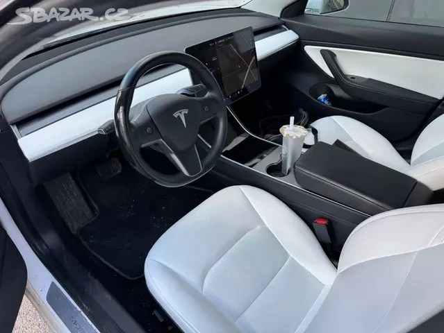 Tesla Model 3 Long Range,AWD,SOH 94%,75kWh,Záruka. - 4