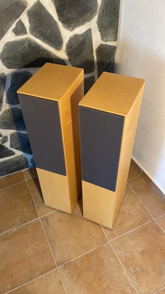 Bowers & Wilkins CM7 - 4