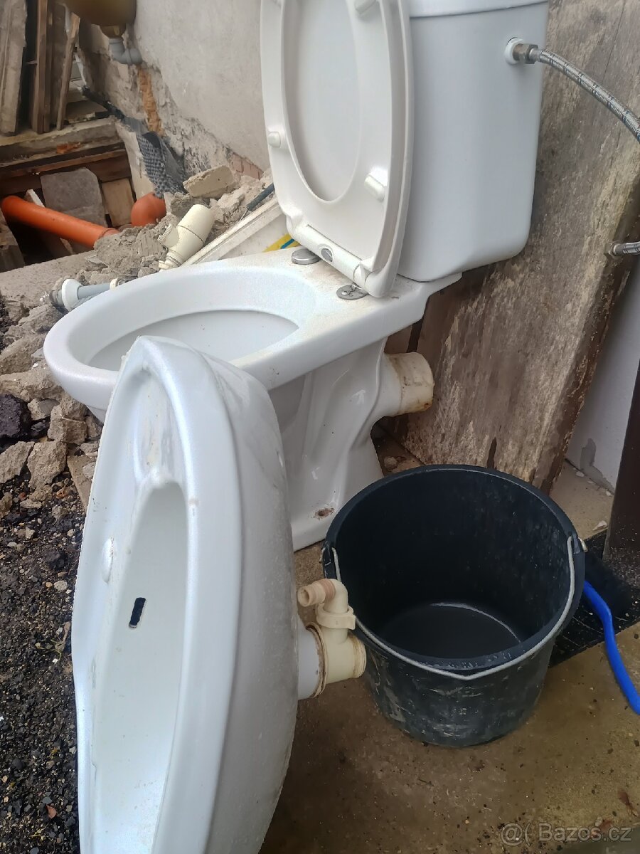 Vana, umyvadlo, záchod - 4