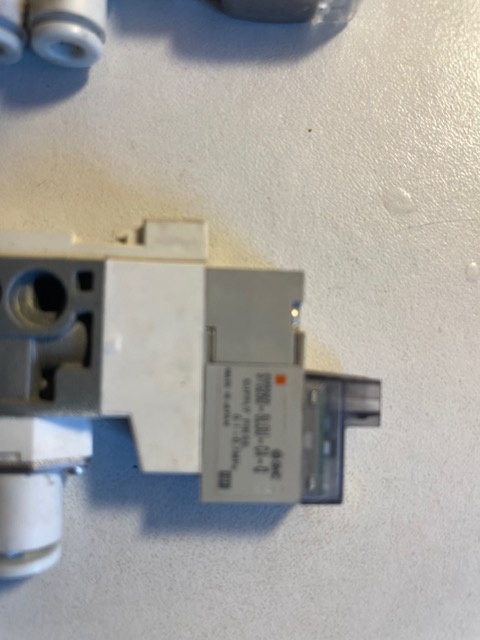 Pneumatické ventily SMC - 4