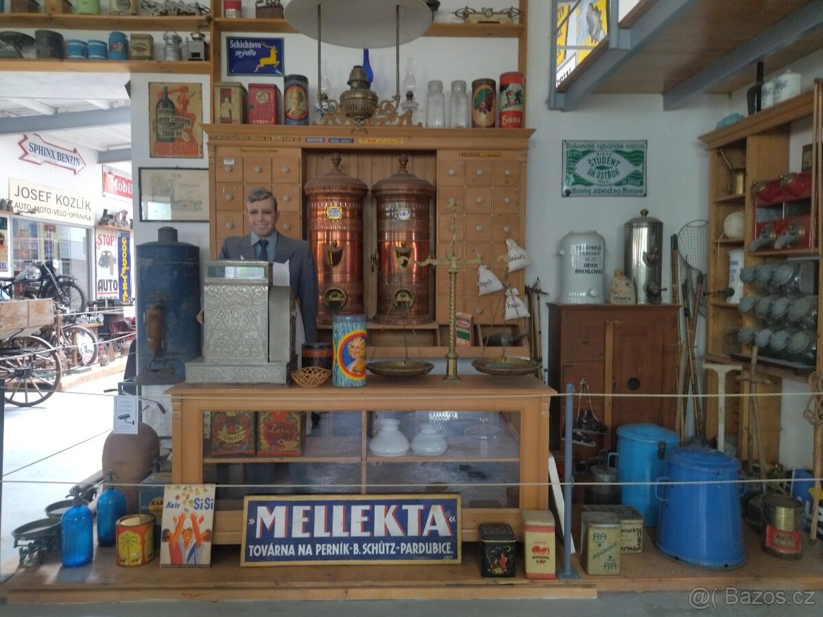 Staré figuriny,reklamní cedule,historie obchodu a řemesel - 4