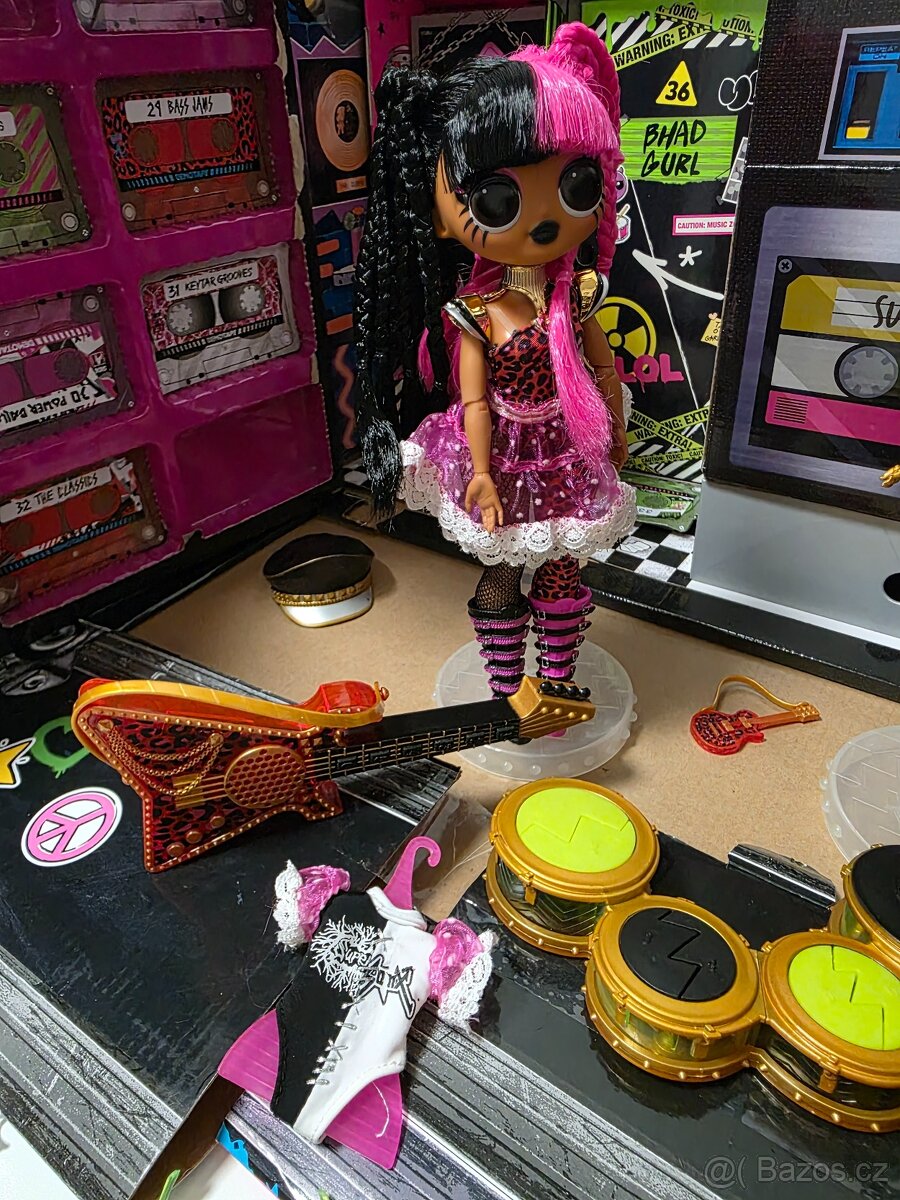 Surprise MGA L.O.L. Surprise O.M.G. Remix Super Surprise 3 - 4