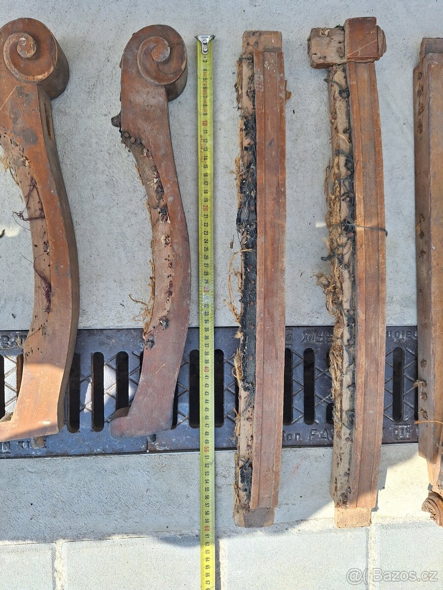 Krásná vyřezávaná křesla k renovaci - 4