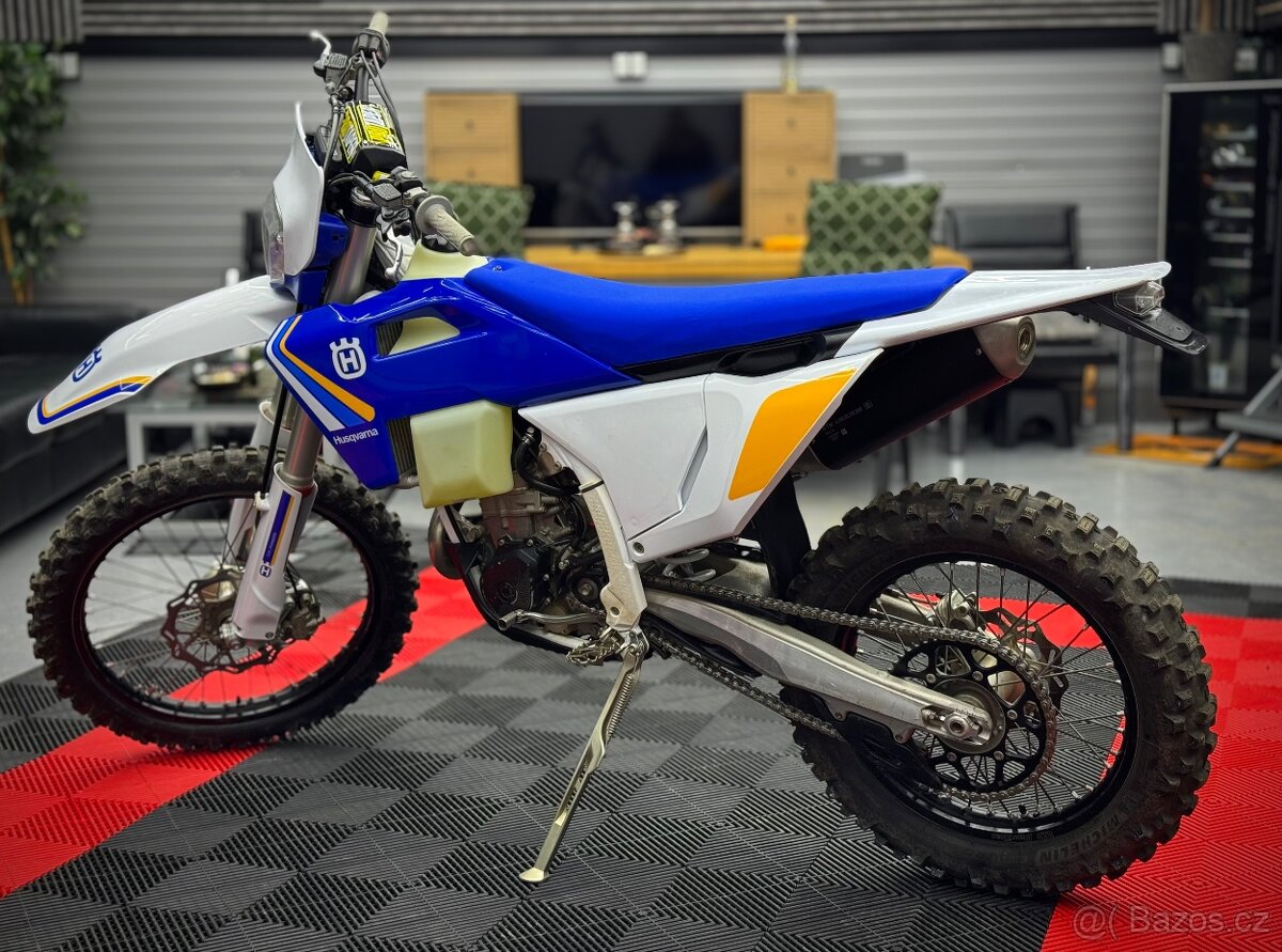 Husqvarna Fe 450 2025 Heritage edice - 4