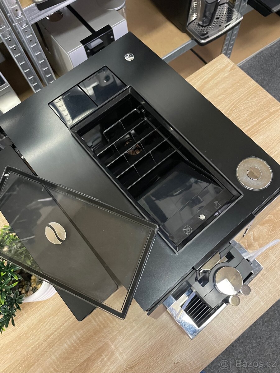 Kávovar Jura Z6 - 4