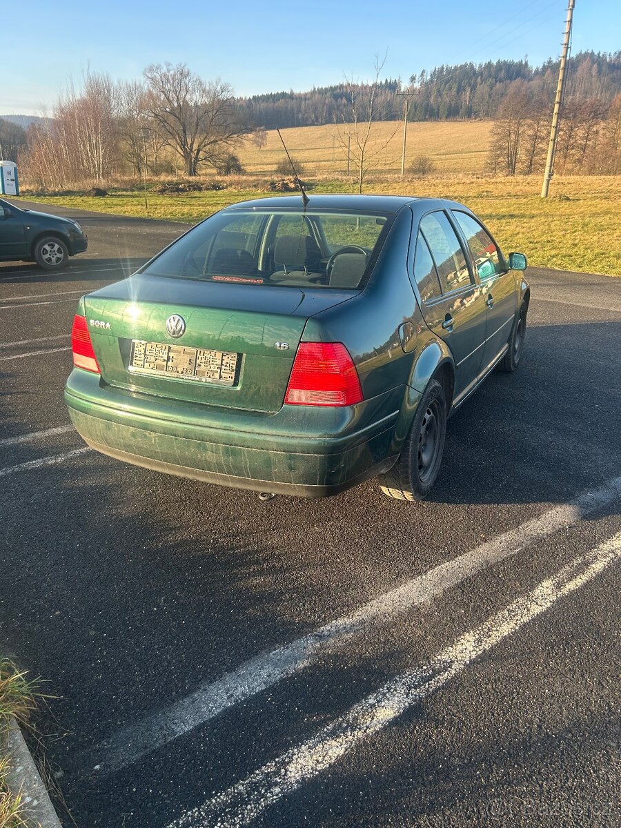 Vw Bora 1.6i 77 kW r.v 1999 dovoz DE - 4