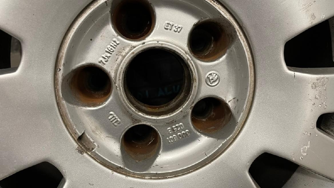 Superb I.,205/55R16, ET37 pneu letní - 4