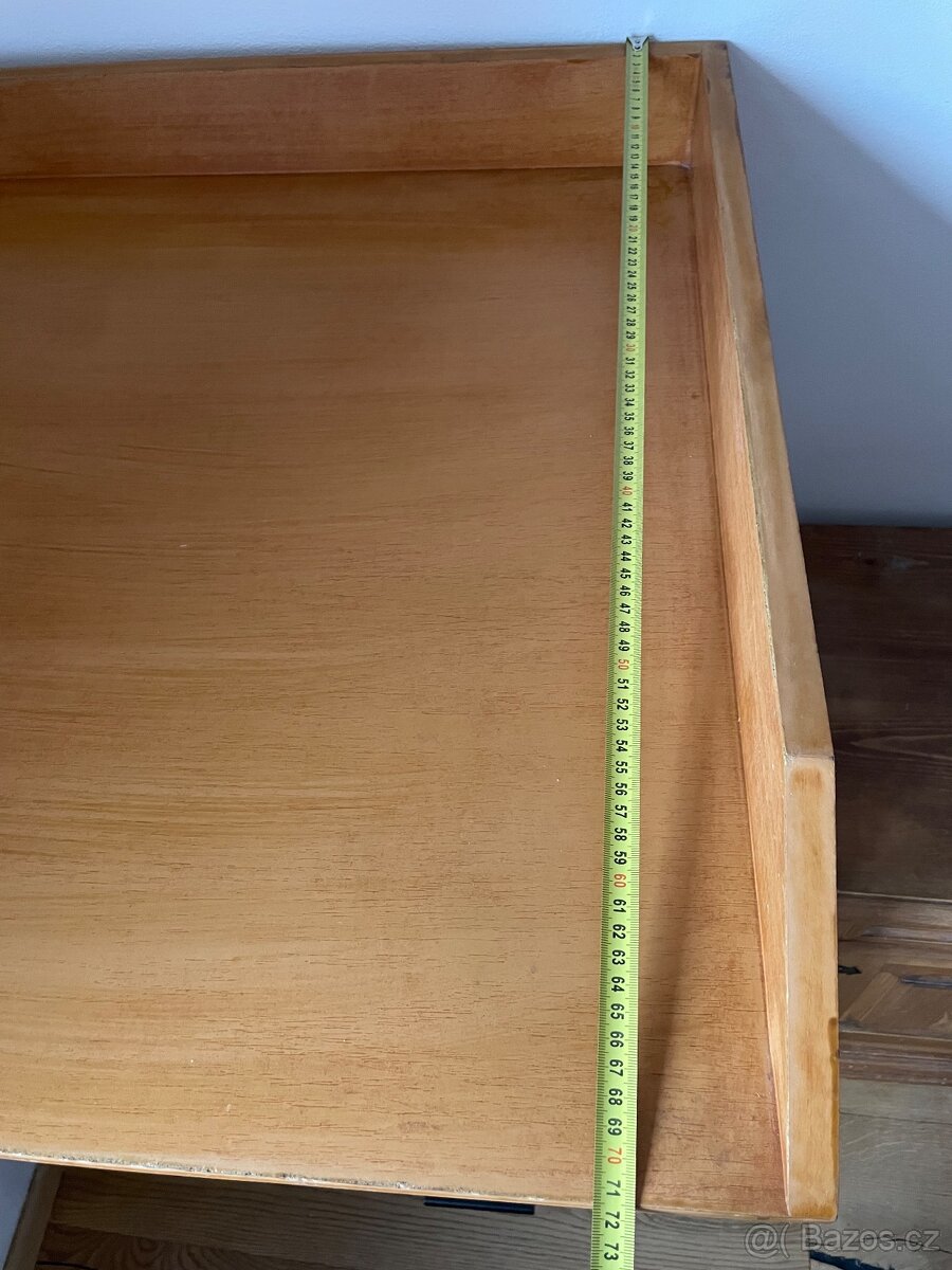 Přebalovací pult - 4