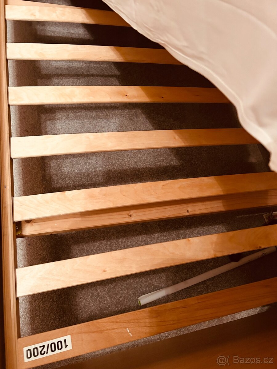 Postel s lamelama - 4