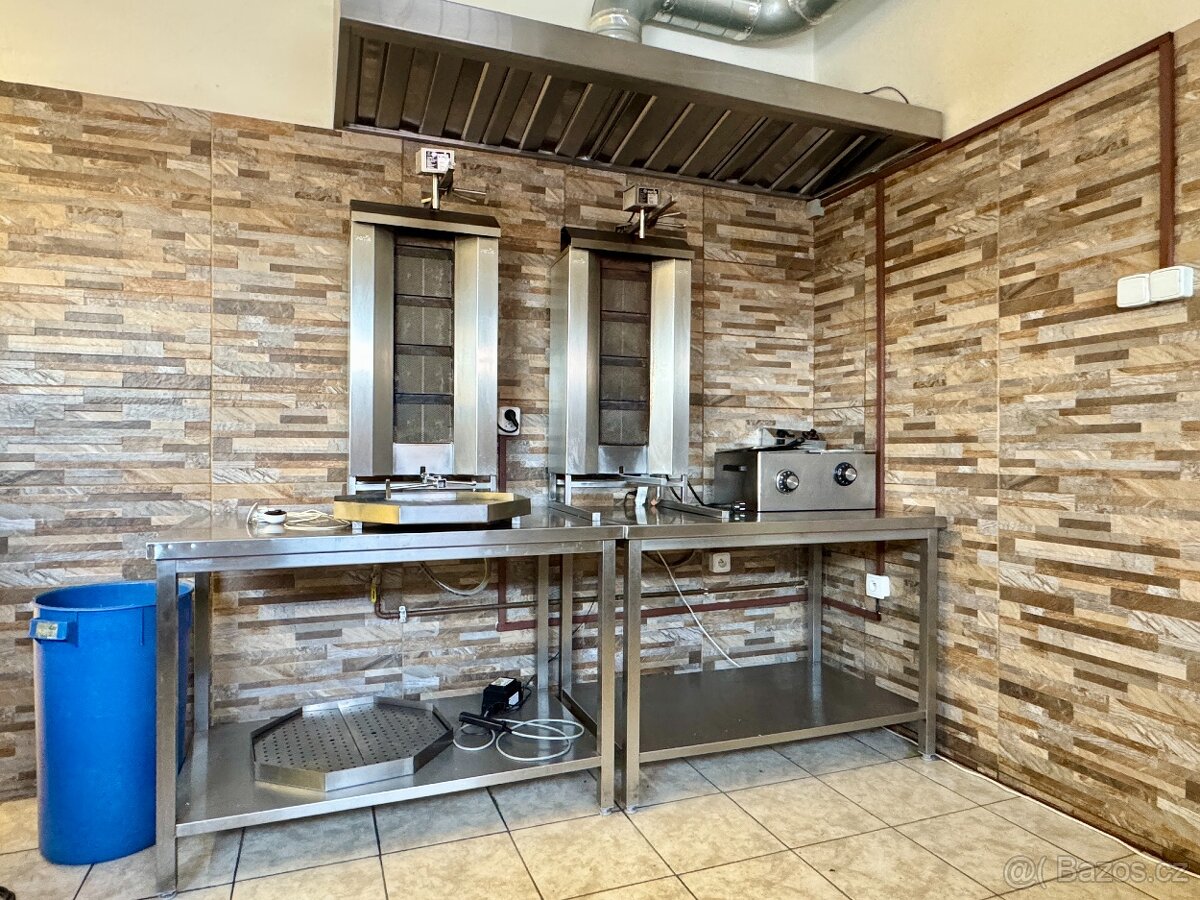 Pronájem restaurace 110 m² - 4