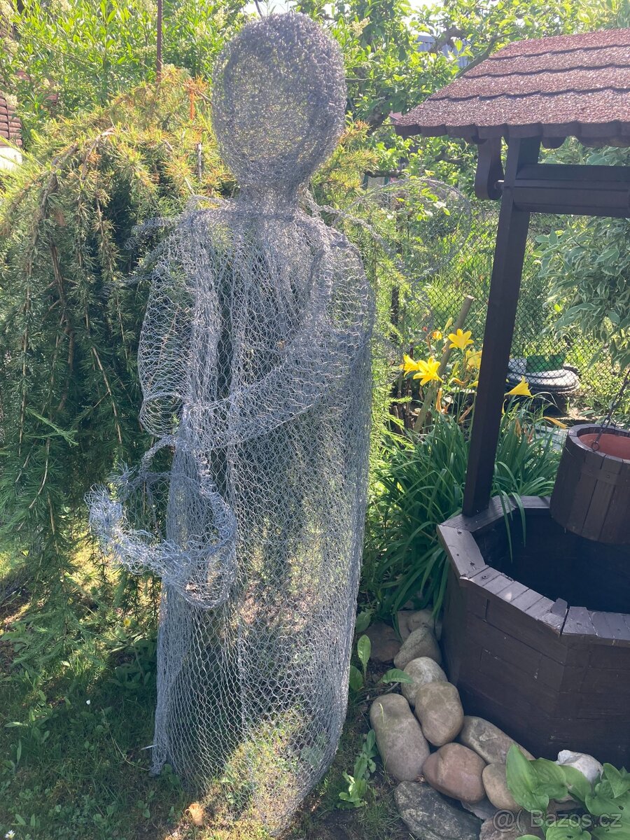 Duch zahrady - drátěné panny - 4