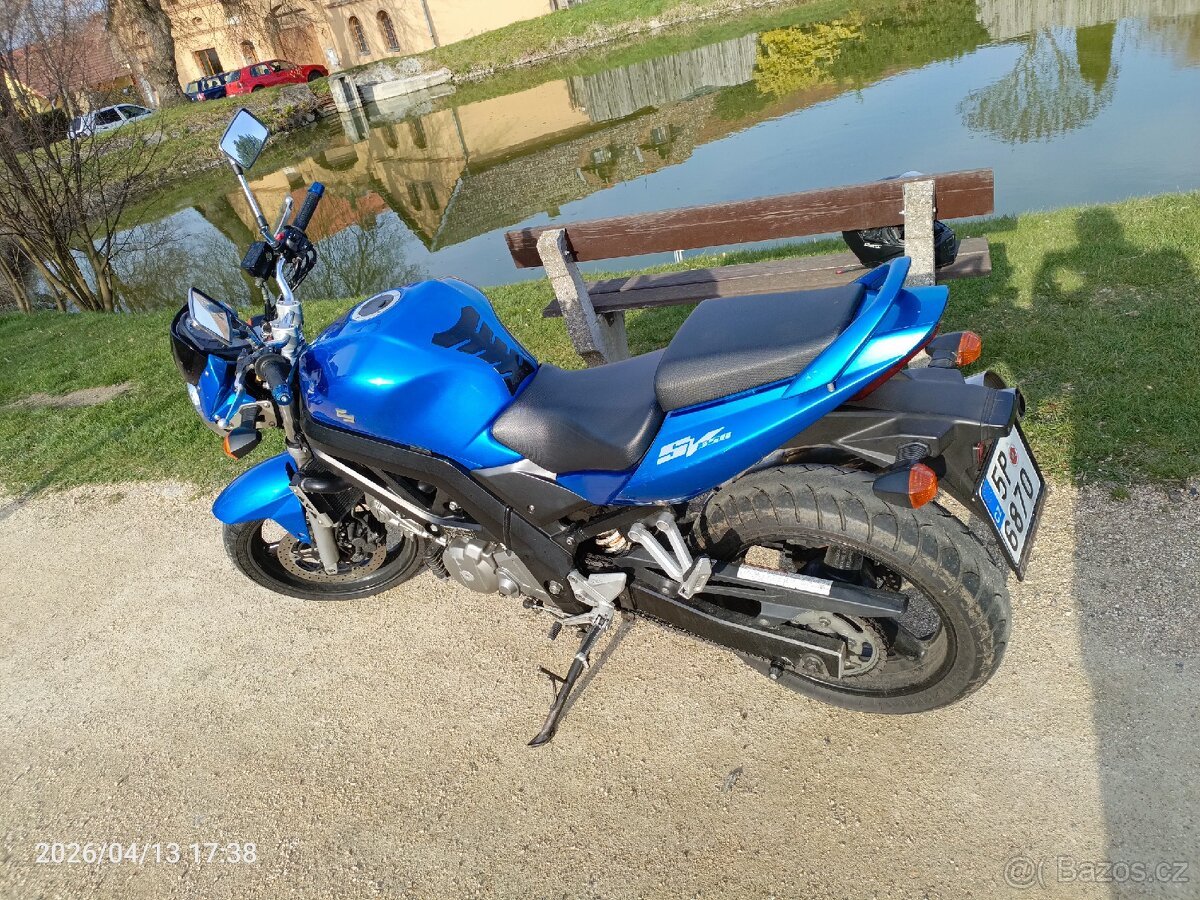 Suzuki SV650 - 4