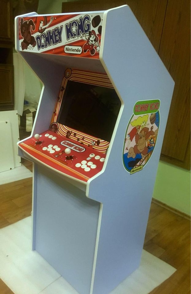 ARCADE AUTOMAT - 4