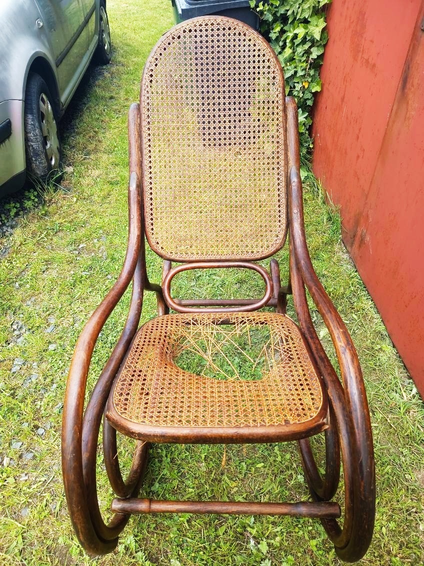 Prodám starožitné houpací křeslo Thonet - 4