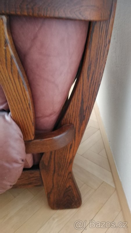 Luxusní a bytelné křeslo ušák - 4