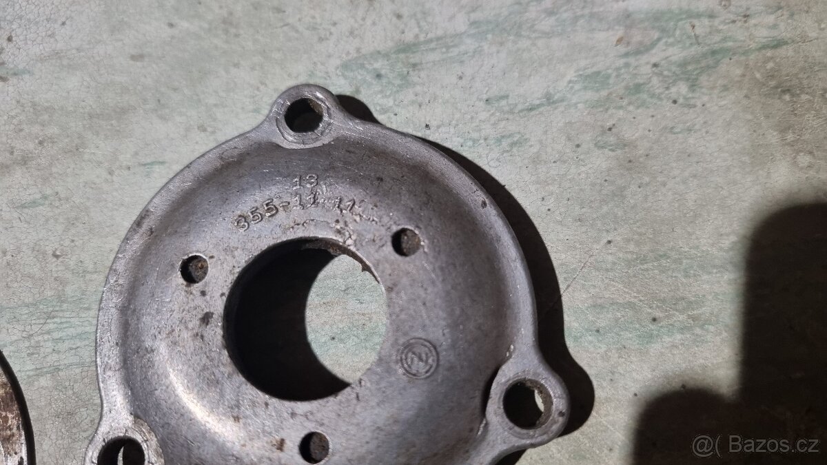 Víčko gufera zapalování ČZ - 4