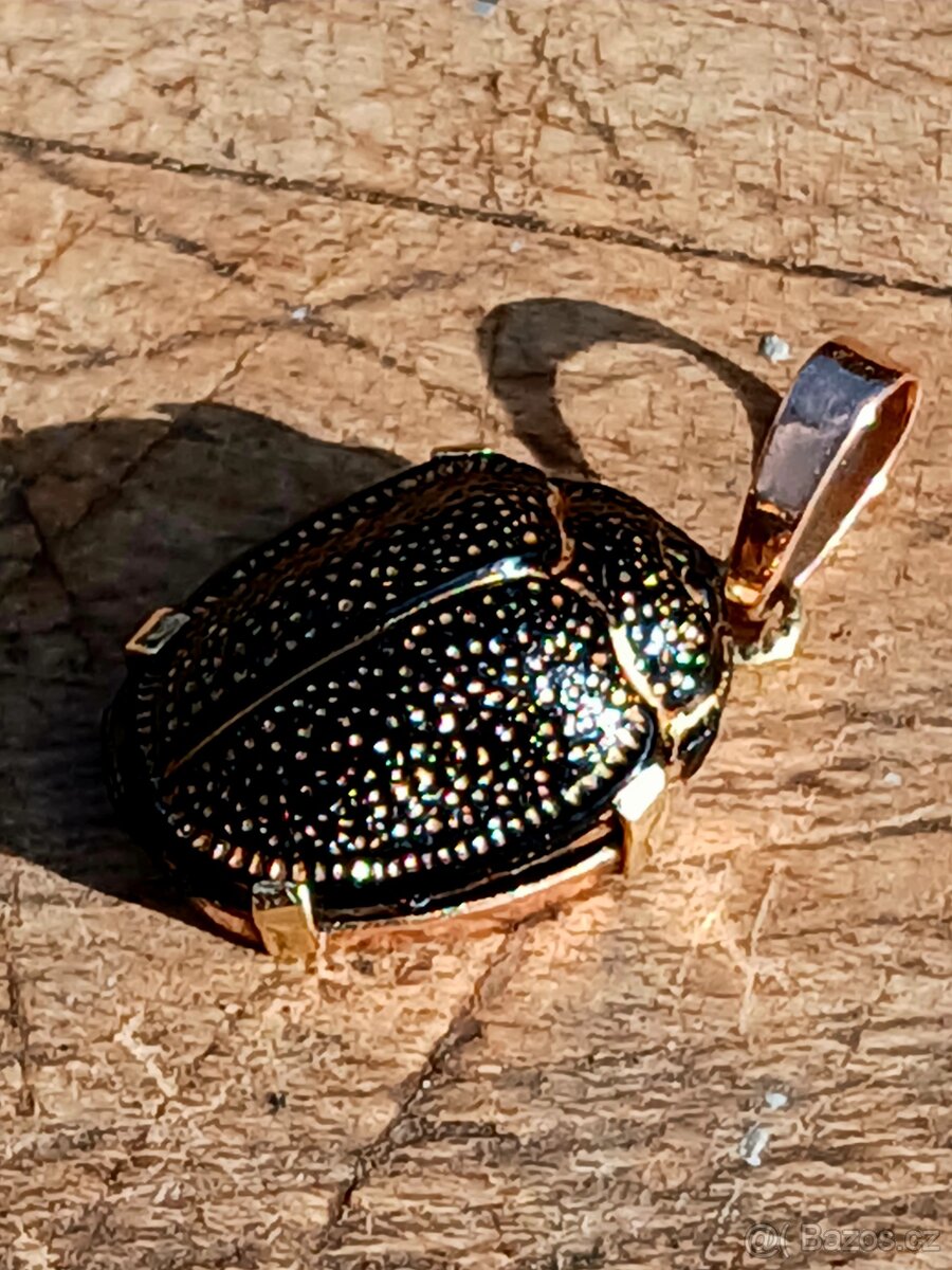 Zlatý přívěsek Skarab - 4